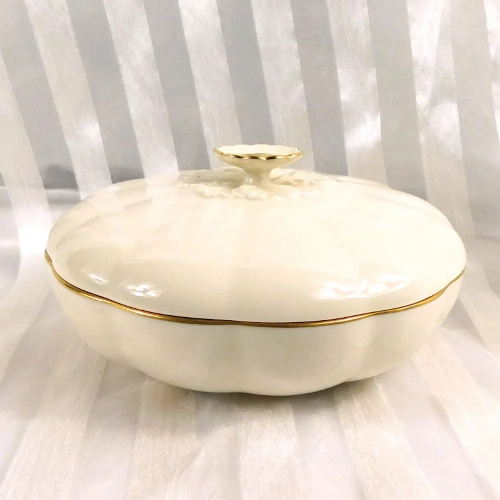 Lenox Porcelain Primrose Collection 7 Inch Large Candy Dish w Lid Cottagecore